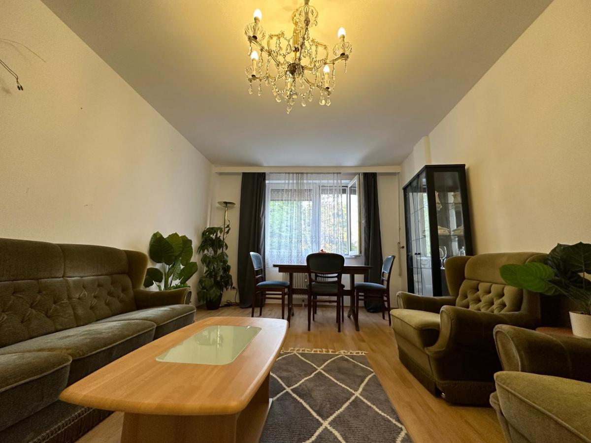 2 Rooms Flat With Balcony, Near Of Center Vídeň Exteriér fotografie